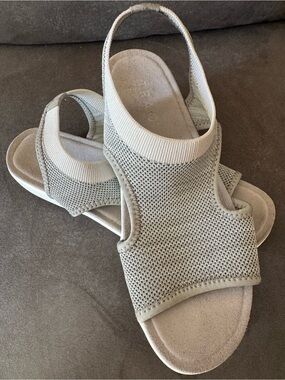 Traq by Alegria Light Grey Knit Slingback Sandals